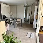 Chalet Confort Pour Un Sejour Dans Domaine Avec Piscine Et En Bordure Avec Artificielle